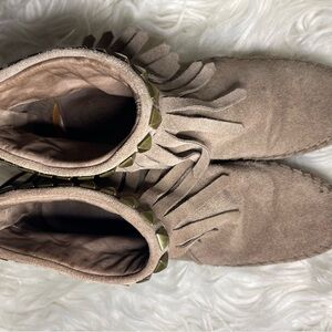 ASH Squaw Fringe Suede Ankle Boots - Tan